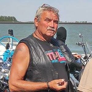 Muž 68 rokov Šaľa