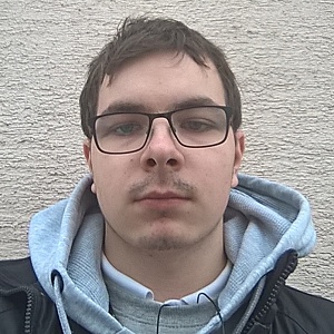 Muž 25 rokov Pezinok
