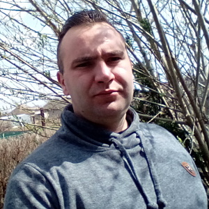 Muž 34 rokov Šaľa