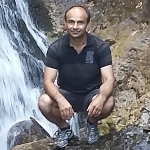 Muž 49 rokov Šaľa