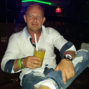 Muž 46 rokov Dunajská Streda