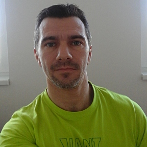 Muž 44 rokov Pezinok