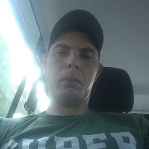 Muž 33 rokov Spišská Belá