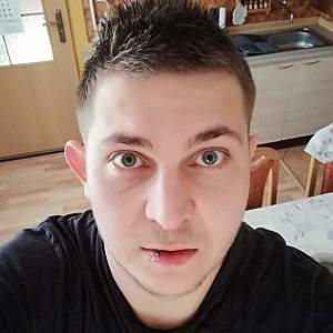 Muž 32 rokov Bánovce nad Bebravou