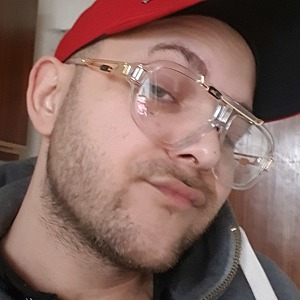 Muž 30 rokov Pezinok