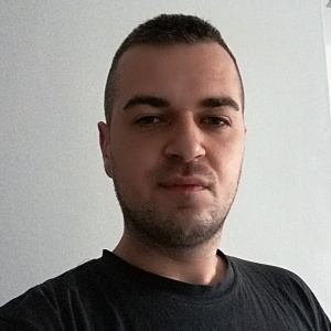 Muž 35 rokov Pezinok