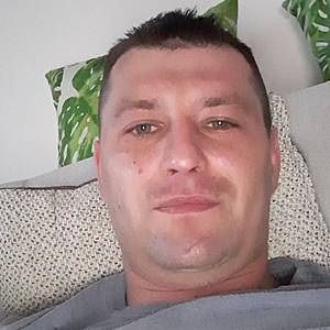 Muž 35 rokov Stropkov