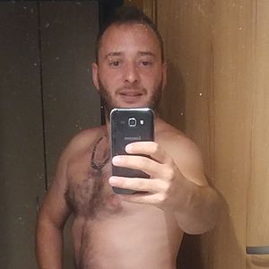 Muž 33 rokov Dubnica nad Váhom