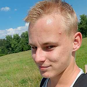 Muž 22 rokov Turčianske Teplice