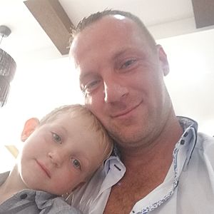 Muž 37 rokov Šaľa