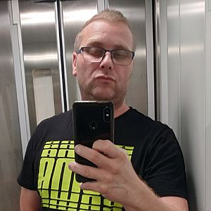 Muž 45 rokov Bánovce nad Bebravou