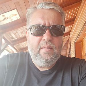 Muž 59 rokov Senec