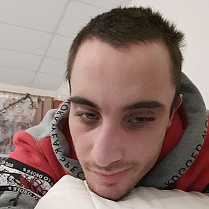 Muž 26 rokov Nové Zámky
