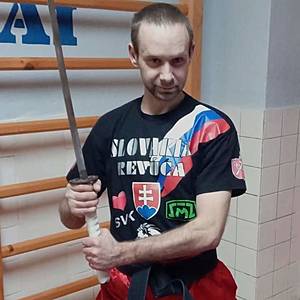 Muž 37 rokov Revúca