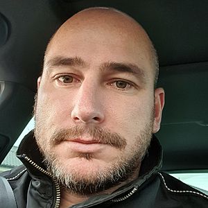 Muž 40 rokov Senec