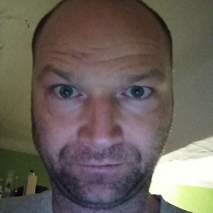 Muž 42 rokov Detva