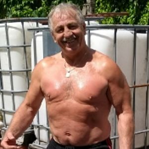 Muž 65 rokov Pezinok