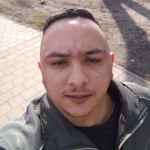 Muž 30 rokov Nové Zámky