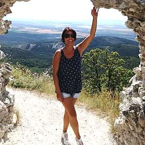 Žena 47 rokov Hlohovec