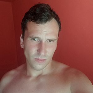 Muž 28 rokov Partizánske