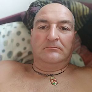 Muž 49 rokov Komárno