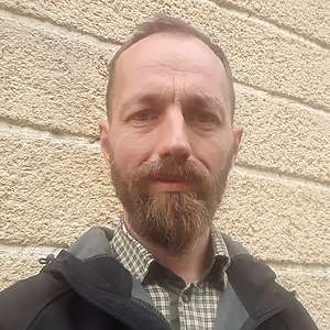 Muž 43 rokov Malacky