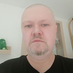 Muž 53 rokov Bratislava