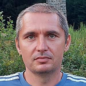 Muž 45 rokov Levice