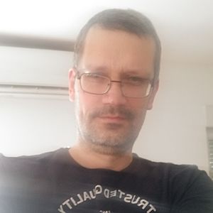 Muž 50 rokov Vrbové