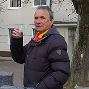 Muž 72 rokov Trenčín