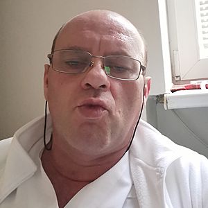 Muž 44 rokov Trstená