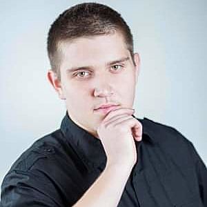 Muž 28 rokov Martin