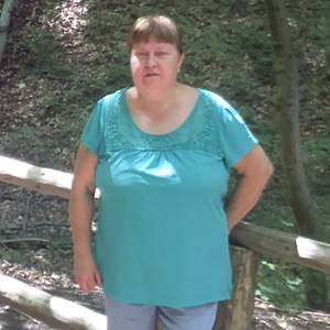 Žena 61 rokov Sereď