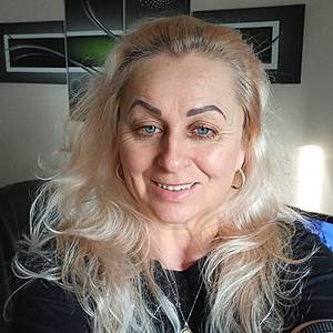 Žena 53 rokov Piešťany