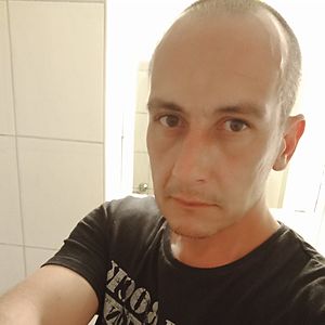 Muž 45 rokov Nové Zámky