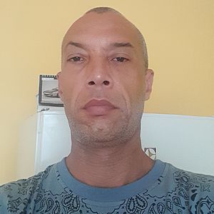 Muž 41 rokov Šahy
