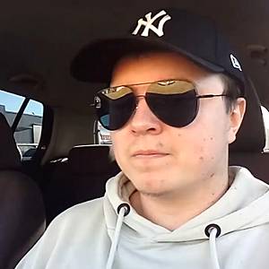 Muž 25 rokov Ilava
