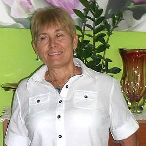 Žena 70 rokov Sereď