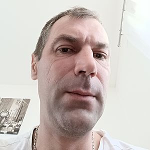 Muž 29 rokov Nové Zámky