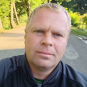 Muž 46 rokov Nováky
