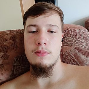 Muž 19 rokov Veľký Krtíš