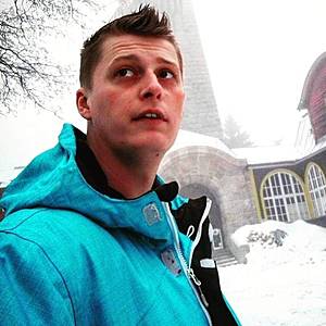 Muž 33 rokov Nové Zámky