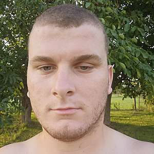 Muž 26 rokov Zlaté Moravce