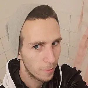 Muž 32 rokov Piešťany