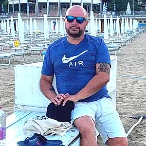 Muž 53 rokov Zlaté Moravce
