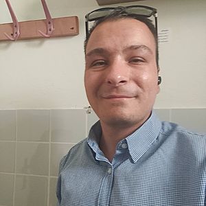 Muž 27 rokov Bratislava