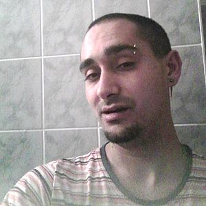 Muž 32 rokov Detva