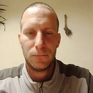 Muž 32 rokov Trstená