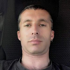 Muž 44 rokov Komárno