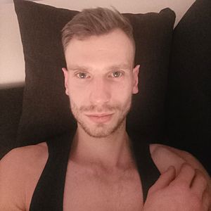 Muž 27 rokov Kežmarok